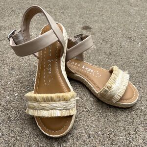 ✨NEW✨Copper Key Girls' Sunny Raffia Espadrille Platform Sandals Sz 13